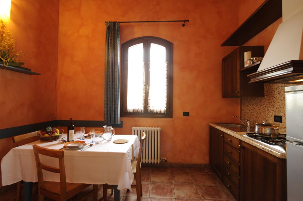Penzion Agriturismo Gian Galeazzo Visconti Valeggio sul Mincio Pokoj fotografie