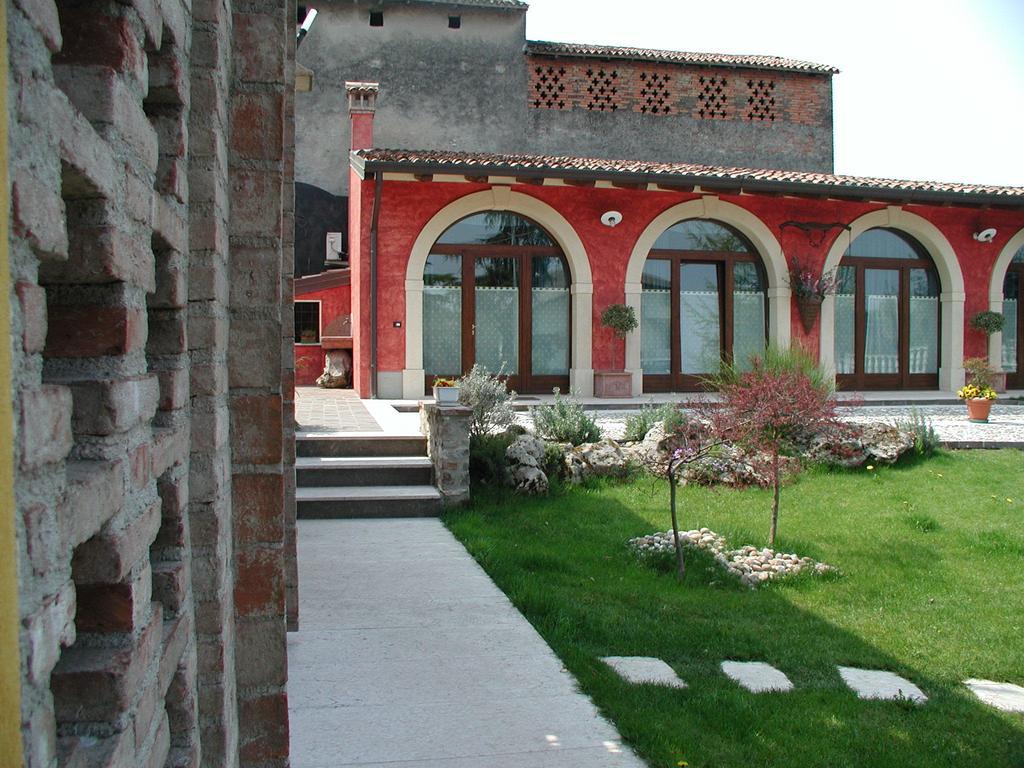 Penzion Agriturismo Gian Galeazzo Visconti Valeggio sul Mincio Exteriér fotografie