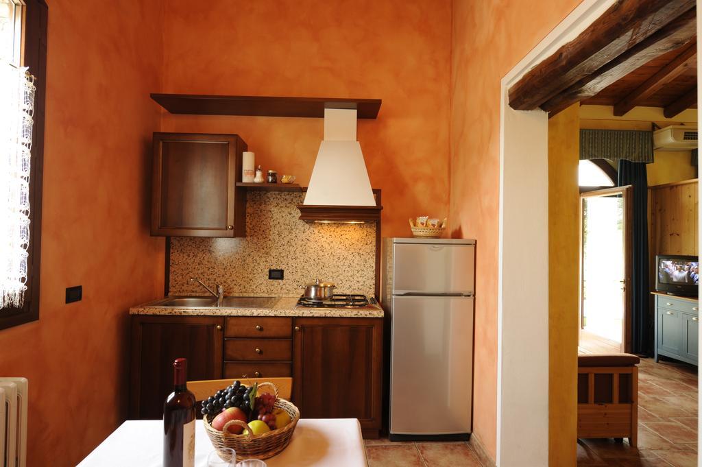 Penzion Agriturismo Gian Galeazzo Visconti Valeggio sul Mincio Pokoj fotografie